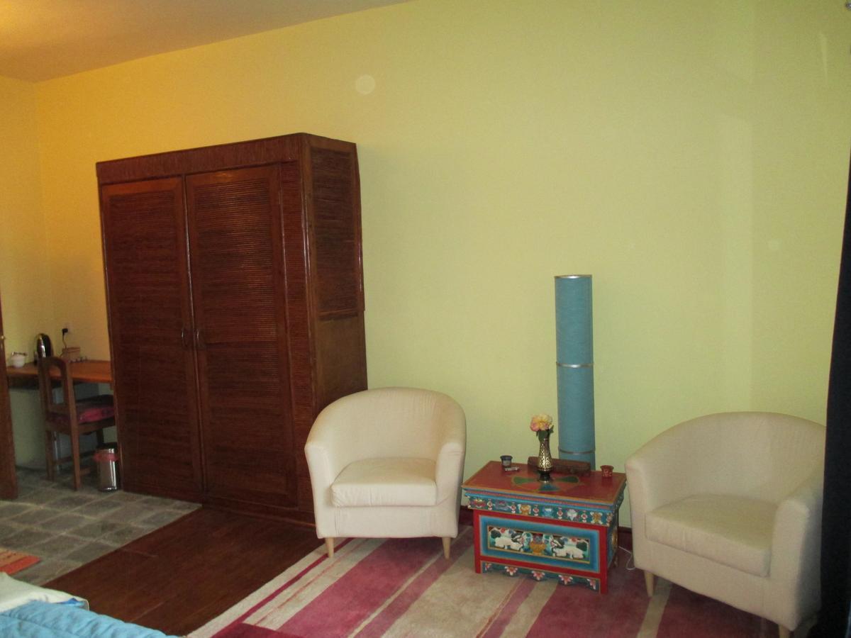 Hotel Swiss Dakshinkali Quarto foto