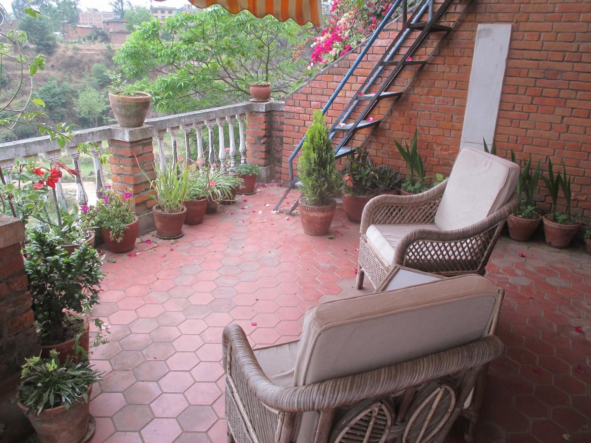 Hotel Swiss Dakshinkali Exterior foto
